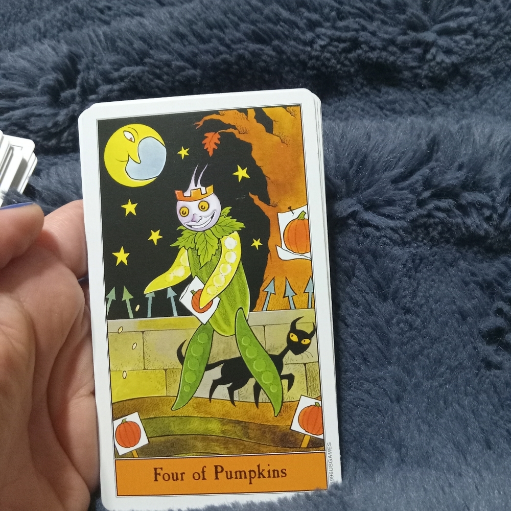 Halloween tarot deck